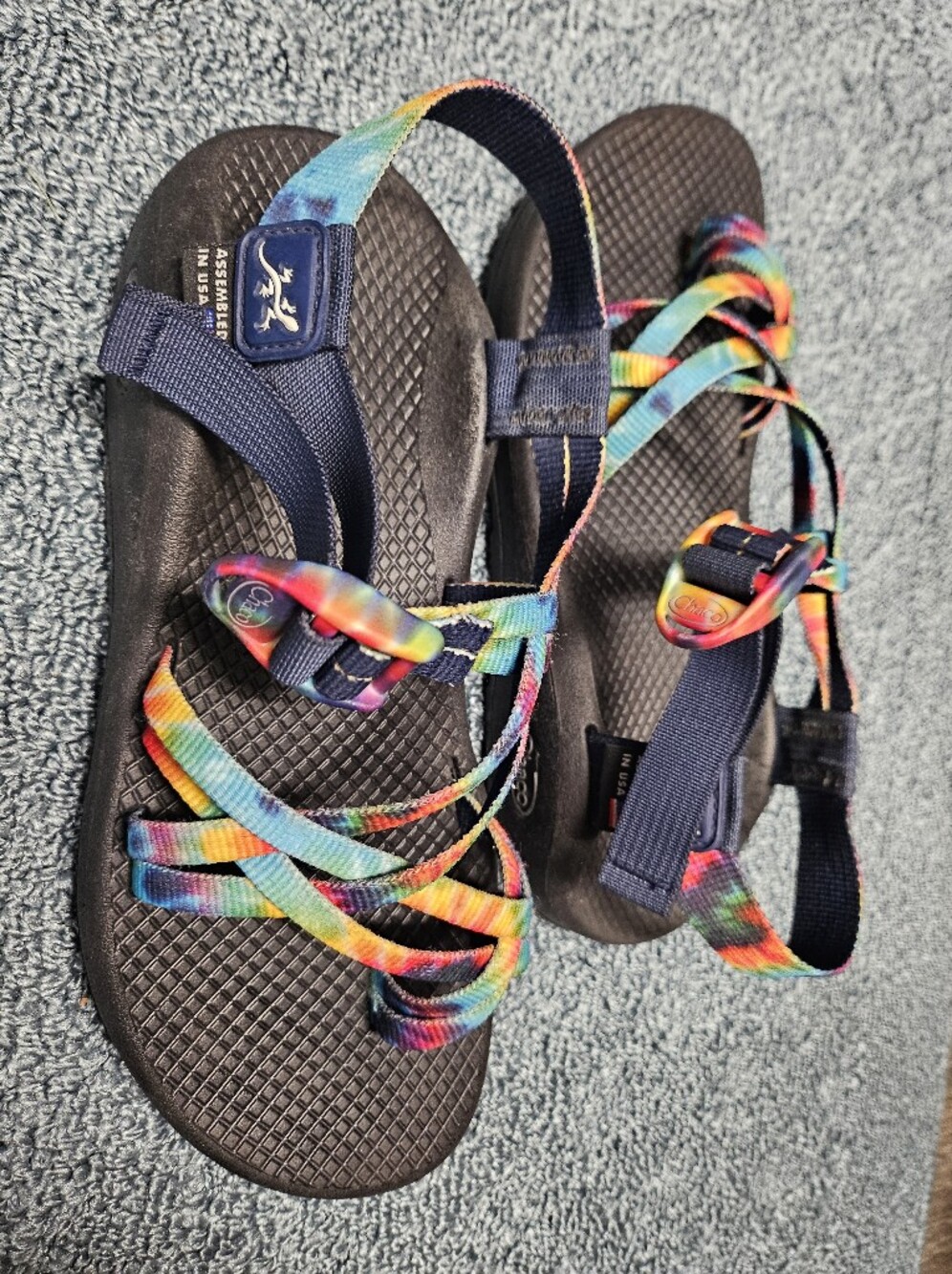 Chaco Rainbow Strappy Outdoor Sandals - Black Footbed.